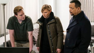 Thoughts I Had While Watching<i> Law & Order: SVU's </i>'Pizzagate' Episode